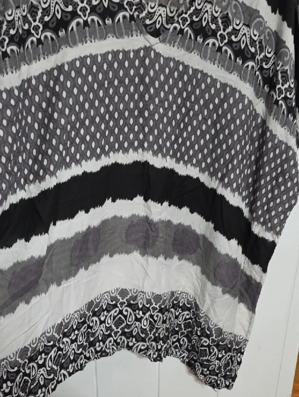 Koy Resort Women's Beach‎ Cover Up Tunic Black/Gray/White Pattern Block Sz L EUC